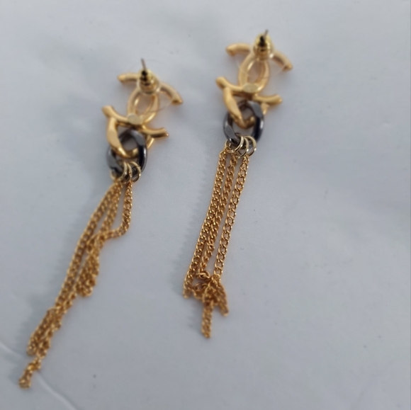 Fashion Earrings Two-toned Drop Chain - Picture 6 of 7